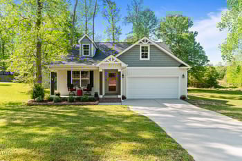 308 Thorndale Dr, Dunn, NC 28334