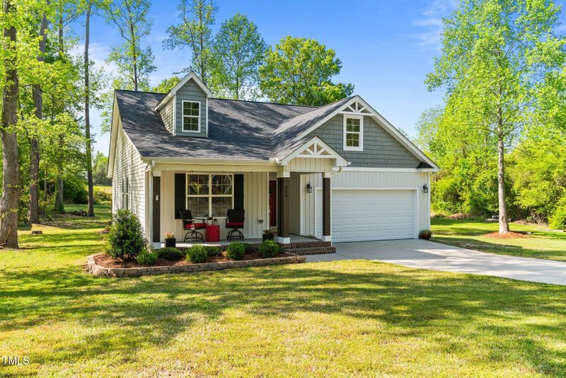 308 Thorndale Dr, Dunn, NC 28334