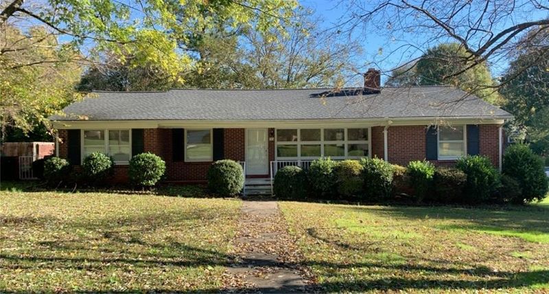 308 Trail Eight, Burlington, NC 27215