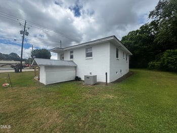 308 U S Hwy 301, Four Oaks, NC 27524