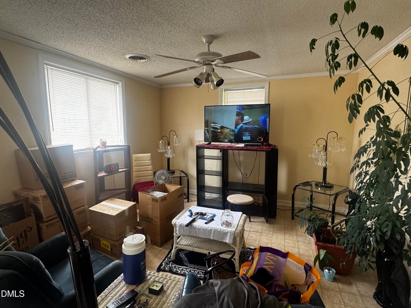 308 U S Hwy 301, Four Oaks, NC 27524