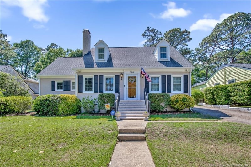 308 Valley Rd, Fayetteville, NC 28305