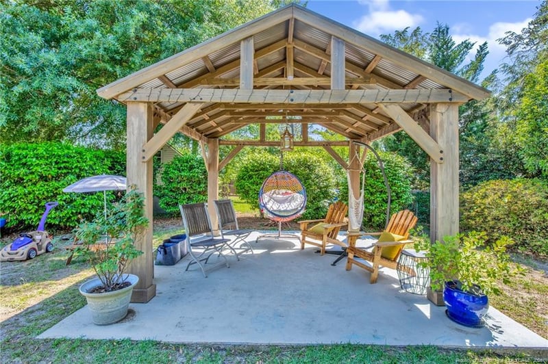 308 Valley Rd, Fayetteville, NC 28305