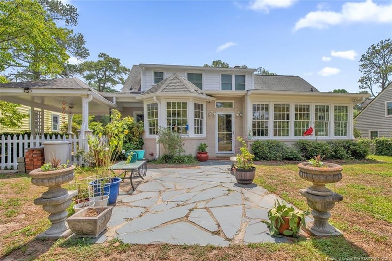 308 Valley Rd, Fayetteville, NC 28305