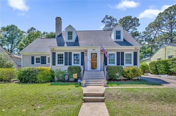 308 Valley Rd, Fayetteville, NC 28305
