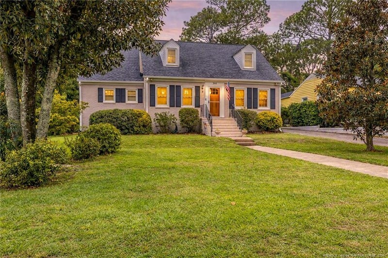 308 Valley Rd, Fayetteville, NC 28305