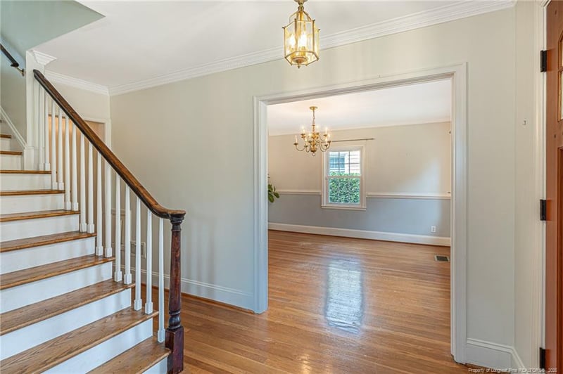 308 Valley Rd, Fayetteville, NC 28305