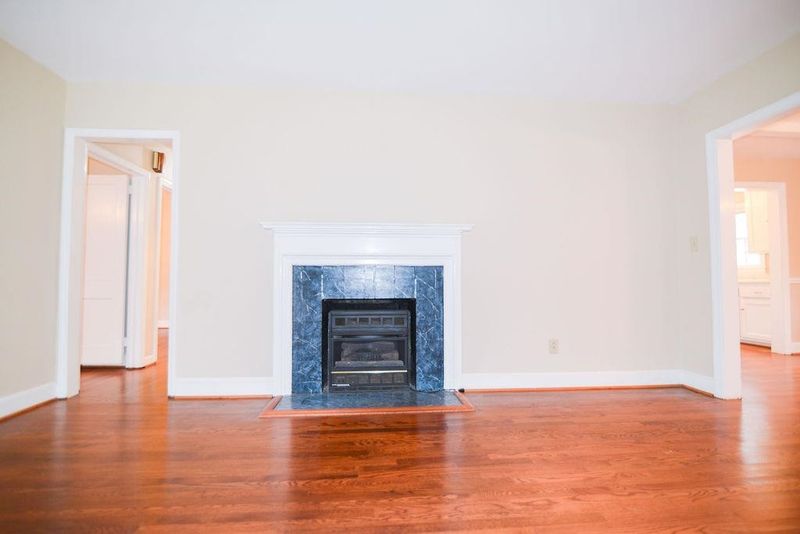308 Wade St, Fuquay Varina, NC 27526