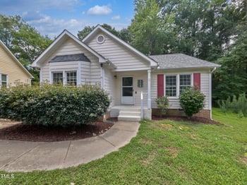 308 Wax Myrtle Ct, Cary, NC 27513