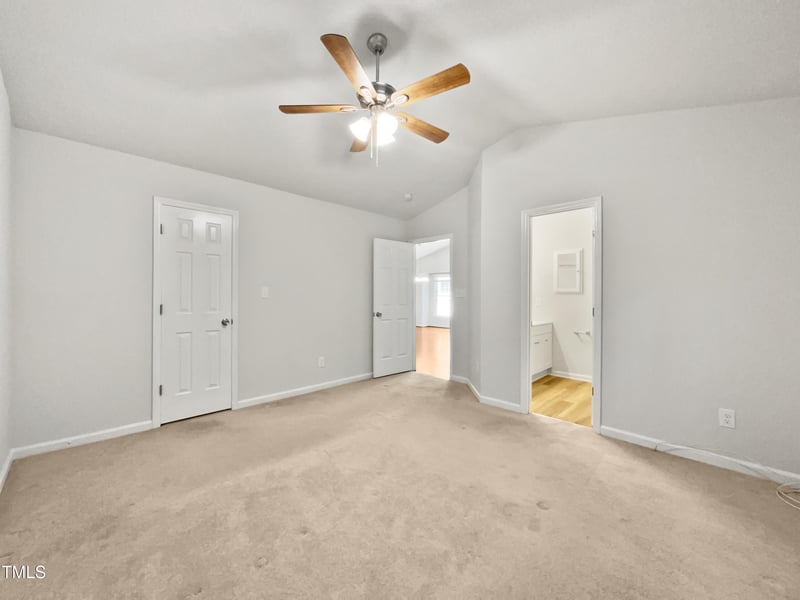 308 Wax Myrtle Ct, Cary, NC 27513