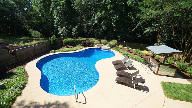 308 Wescott Ridge Dr, Holly Springs, NC 27540
