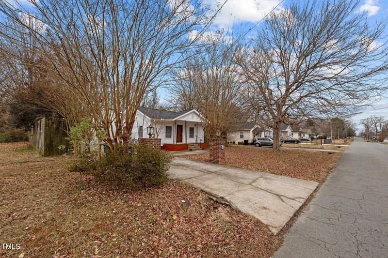 308 Williamson St, Burlington, NC 27215