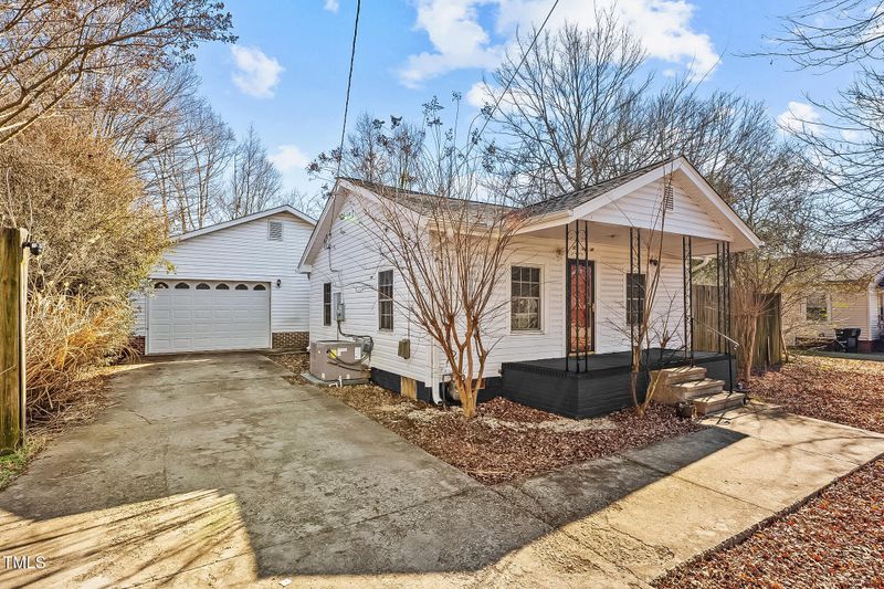 308 Williamson St, Burlington, NC 27215