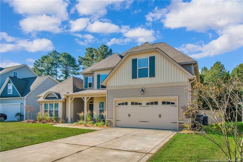 308 Wishaw Ct, Hope Mills, NC 28348