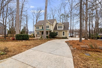 308 Wyndham Dr, Chapel Hill, NC 27516