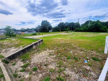 3081 Owen Dr, Fayetteville, NC 28306