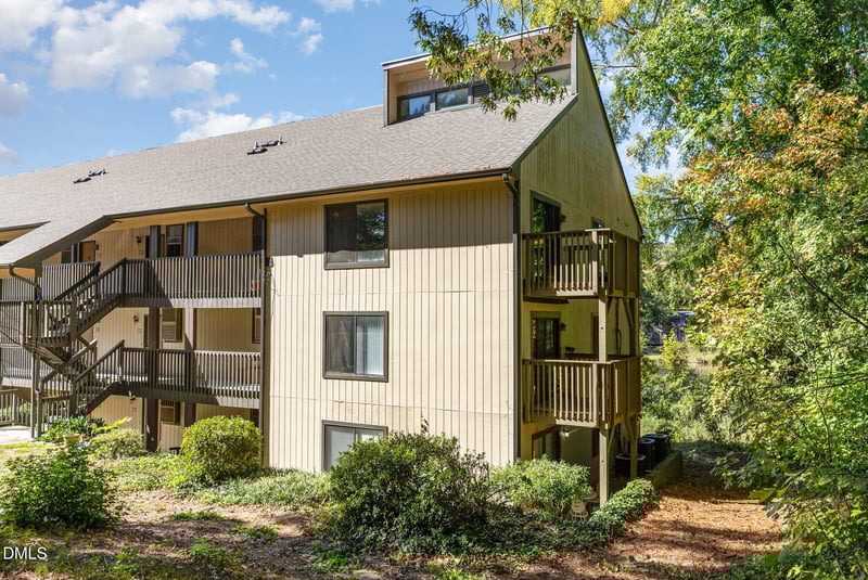 3089 Huntleigh Dr, Raleigh, NC 27604