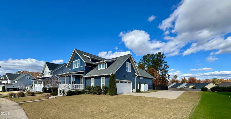 309 Ancient Oaks Dr, Holly Springs, NC 27540