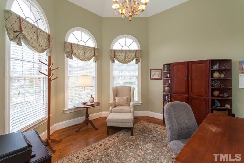 309 Bailey Ridge Dr, Morrisville, NC 27560
