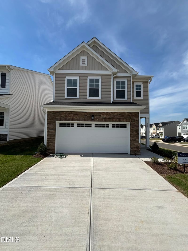 309 Beachcomber Dr, Lillington, NC 27546