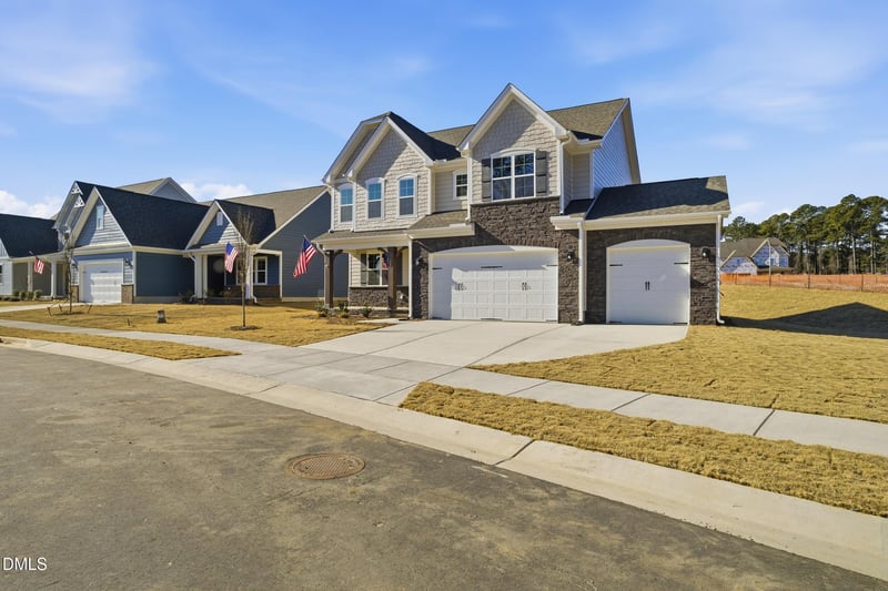 309 Brindle Dr, Fuquay Varina, NC 27526