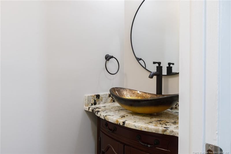 309 Broomfield Ct, Fayetteville, NC 28311