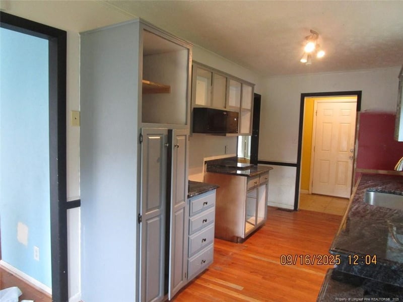 309 Broomfield Ct, Fayetteville, NC 28311