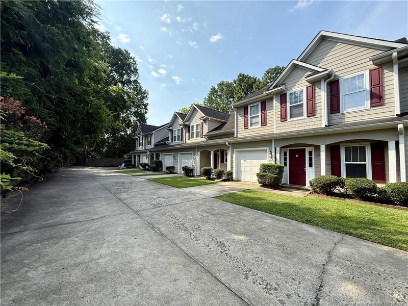 309 Bulla Pl, Fayetteville, NC 28303