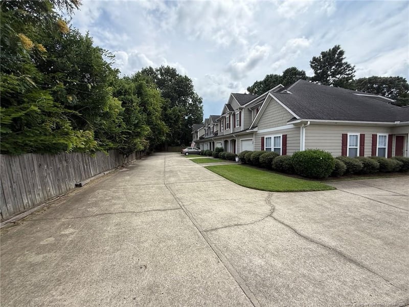 309 Bulla Pl, Fayetteville, NC 28303