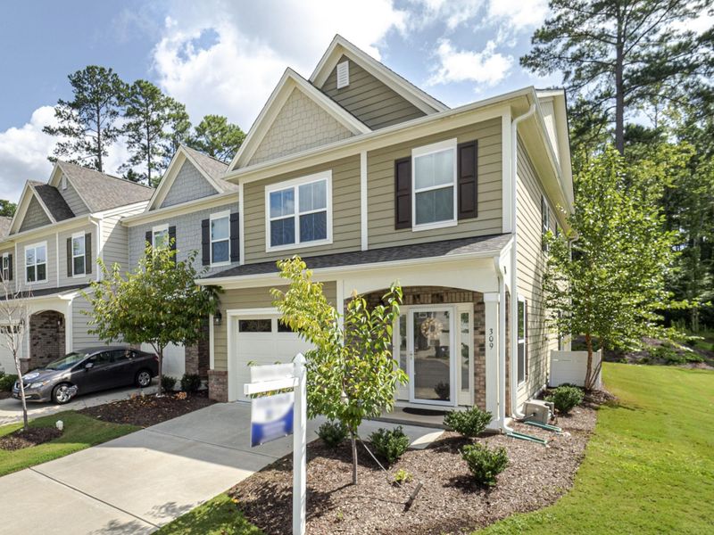 309 Castien Cove Pl, Apex, NC 27539