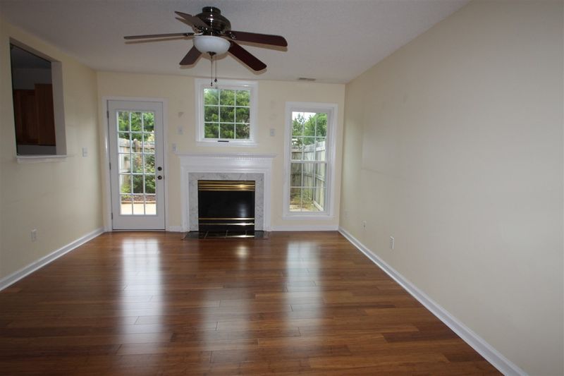309 Center Heights Ct, Apex, NC 27502