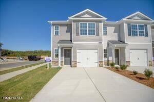 309 Cherry Laurel Dr, Sanford, NC 27332