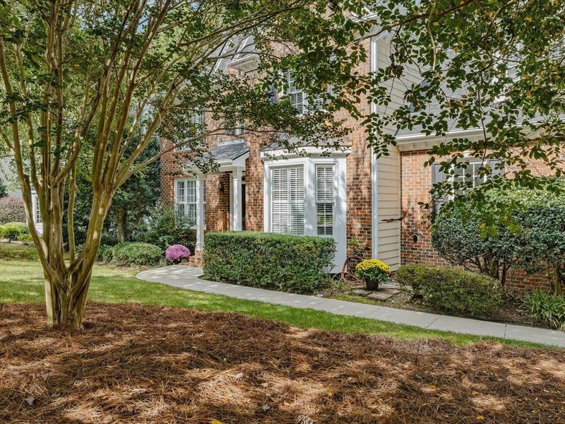 309 Crickentree Dr, Cary, NC 27518