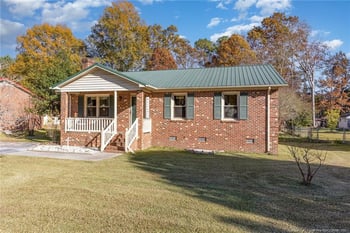 309 Currie Dr, Sanford, NC 27330