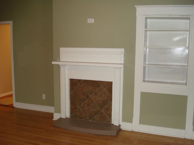 309 W D St, Erwin, NC 28339