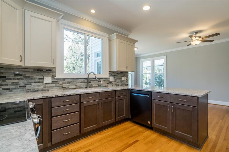 309 Dixie Trl, Raleigh, NC 27607