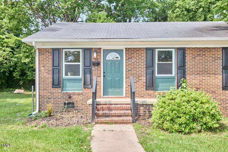 309 E Elm St, Goldsboro, NC 27530