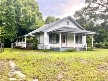 309 Farmers Rd, Fayetteville, NC 28311