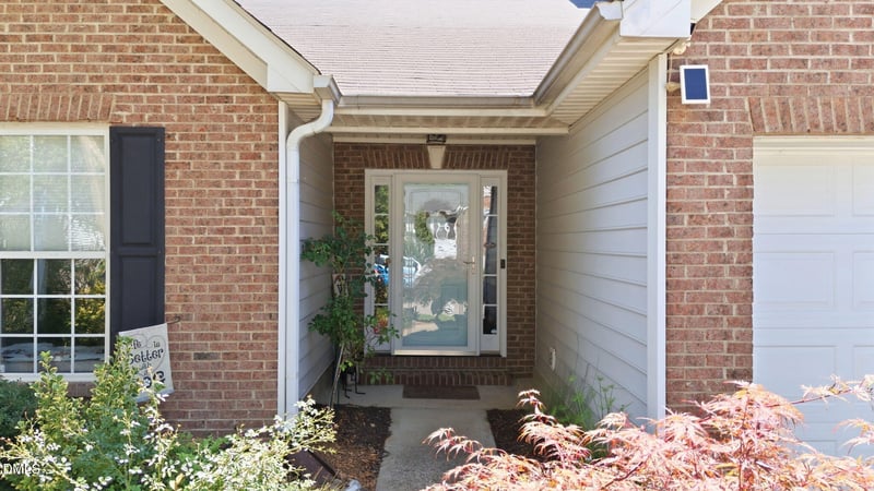 309 Firefly Rd, Holly Springs, NC 27540