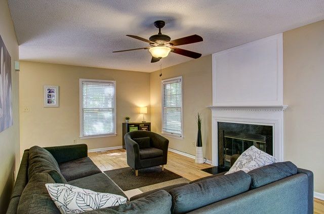 309 Forbush Mountain Dr, Chapel Hill, NC 27514