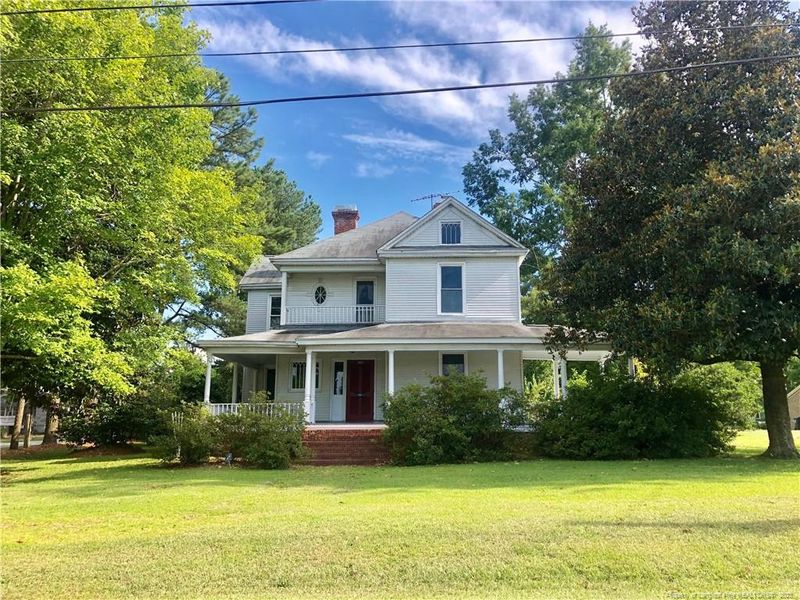 309 E H St, Erwin, NC 28339