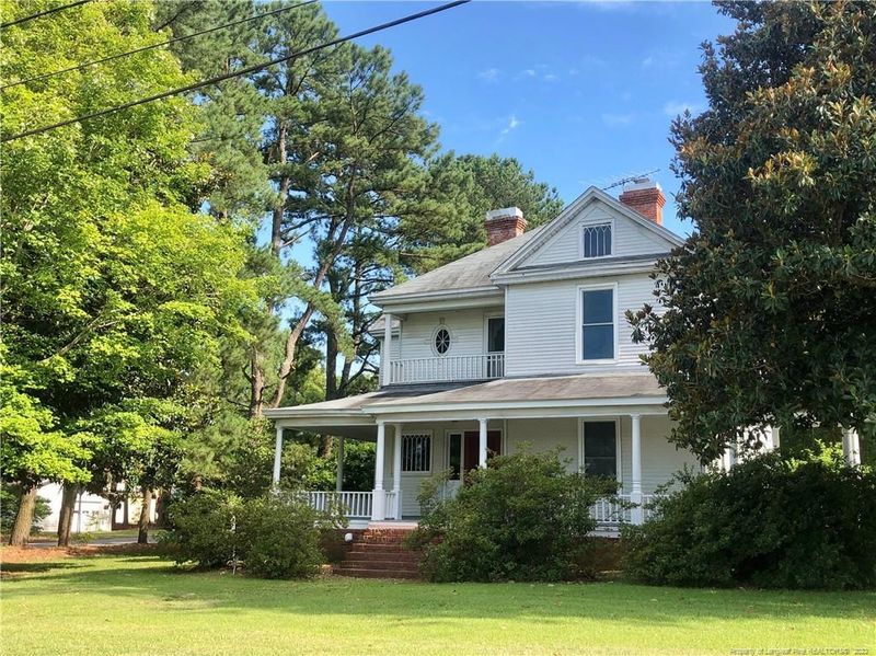 309 E H St, Erwin, NC 28339