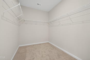 309 Hemlock Dr, Sanford, NC 27330