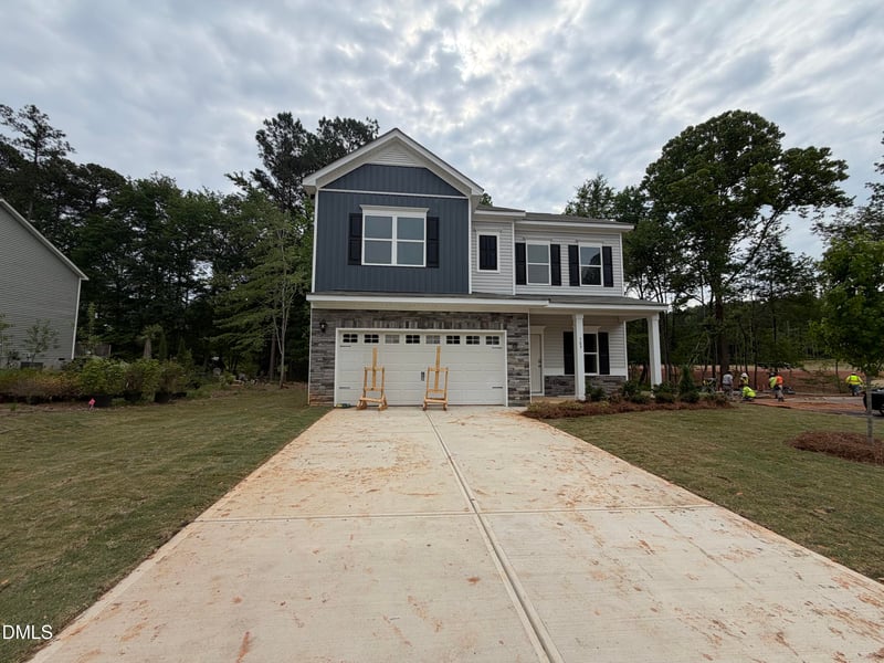 309 Hemlock Dr, Sanford, NC 27330