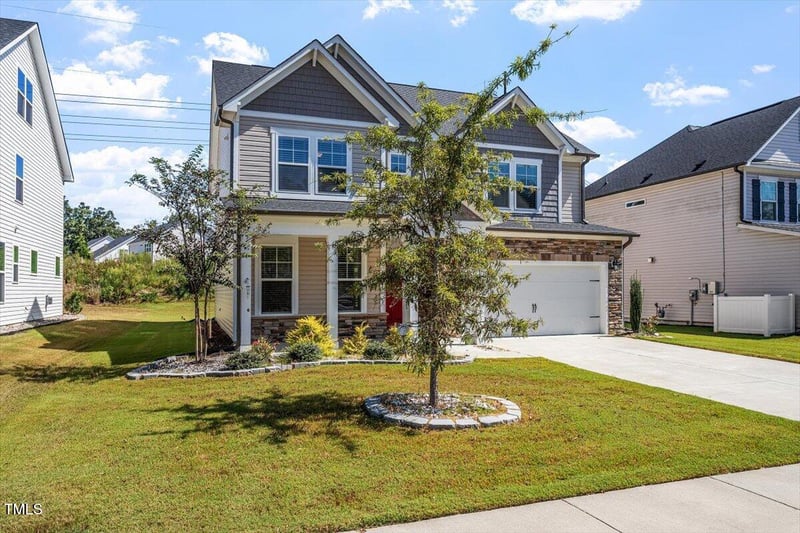 309 Highland Forest Dr, Fuquay Varina, NC 27526