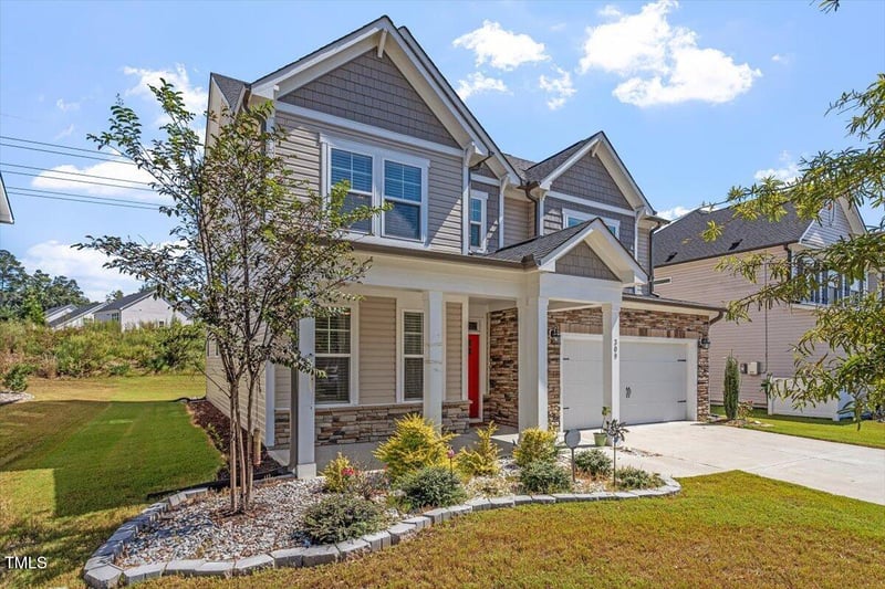 309 Highland Forest Dr, Fuquay Varina, NC 27526