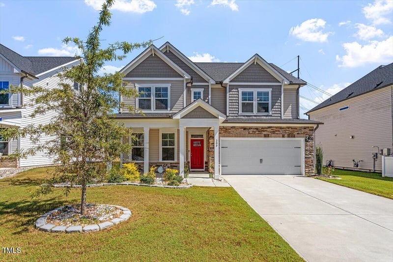 309 Highland Forest Dr, Fuquay Varina, NC 27526