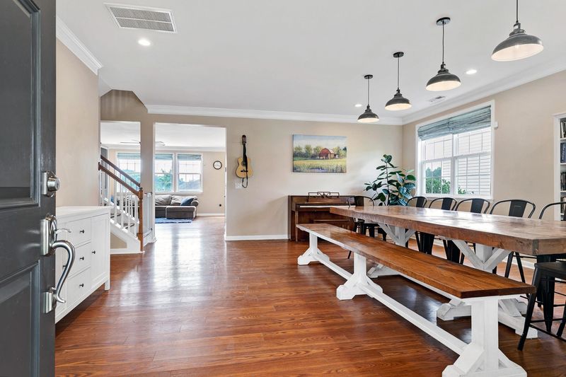 309 Hillview Dr, Durham, NC 27703