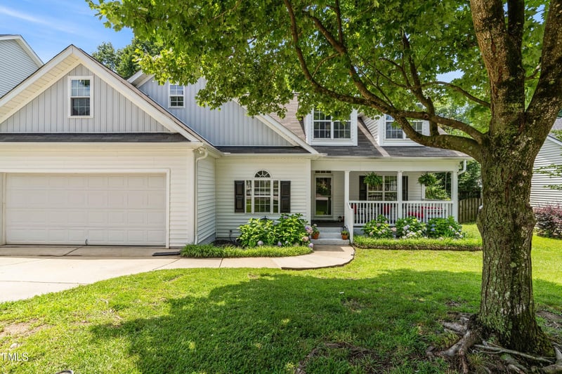 309 Holly Thorn, Holly Springs, NC 27540