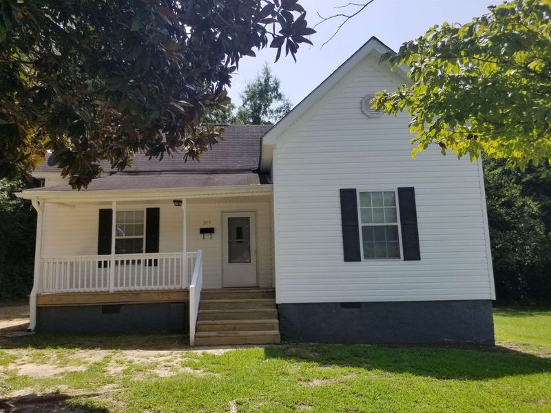 309 E I St, Erwin, NC 28339